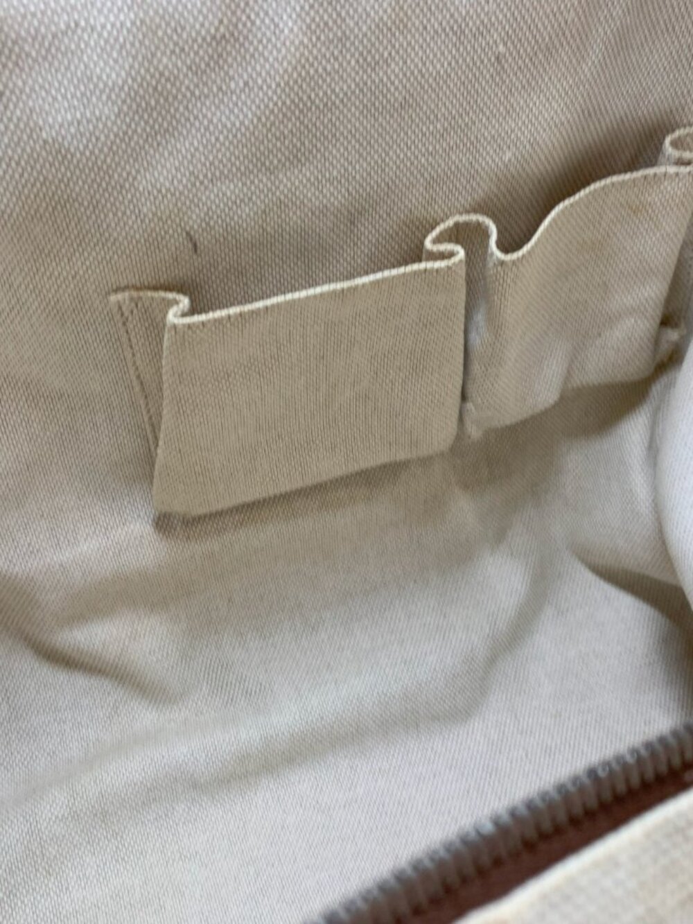 Gucci Crest Braided-Handle Large Canvas Tote - Picture 9 of 16